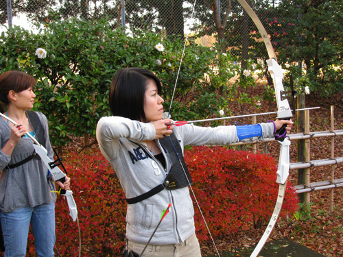 archery kumi and aya